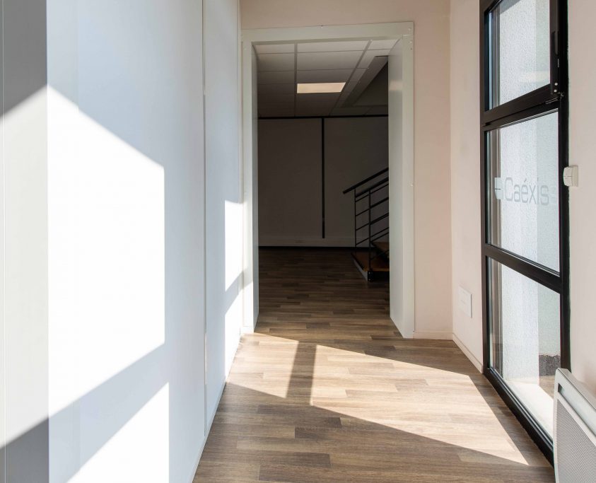 Installation de bureaux modulaires, 326 m², vente