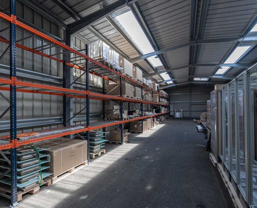 Bâtiment métallique de stockage, 350m², vente