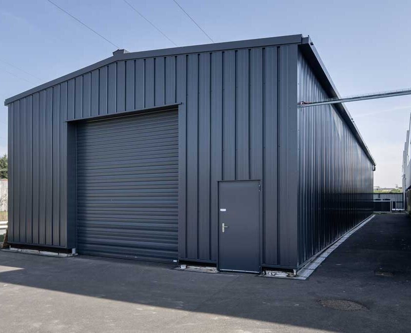 Bâtiment métallique de stockage, 350m², vente